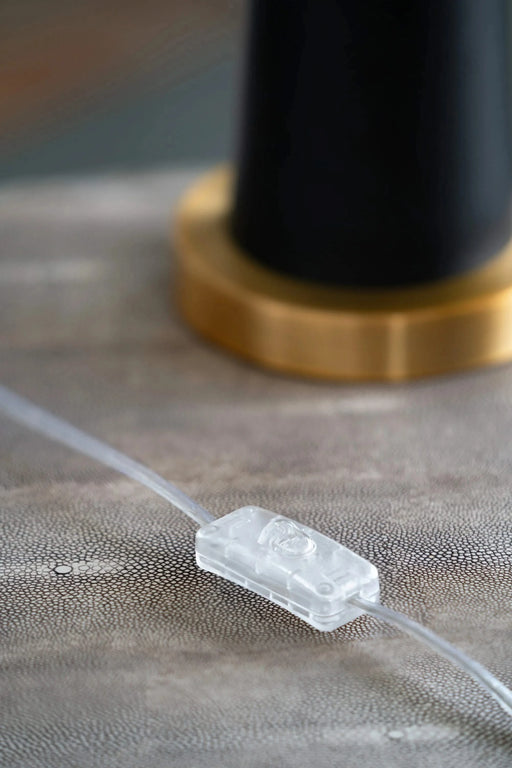 11x11x30.2' Metal Table Lamp Default -DTYStore