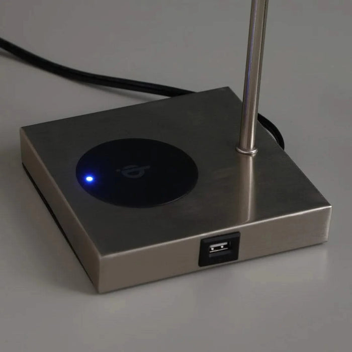 21.5-Inch Aston Square Table Lamp w/ Charging Station Default -DTYStore