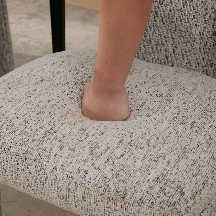 22730656