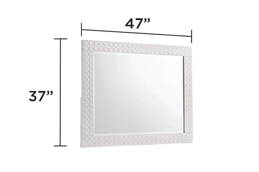 Blanca Modern Style 5 Pc Queen Bedroom Set with LED Headboard Made with Wood in White Default -DTYStore