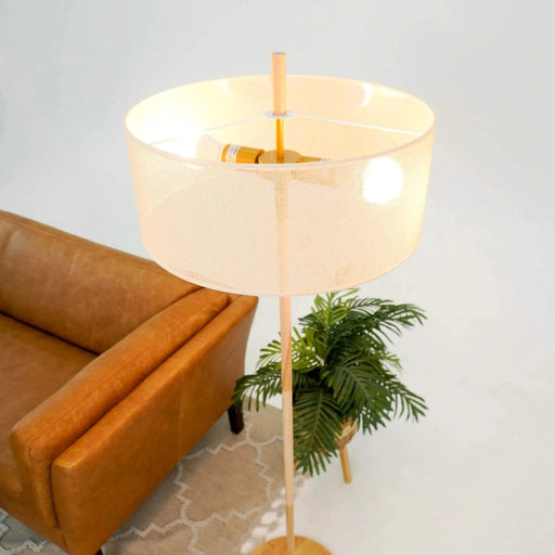 Classic Modern Floor Lamp, Upward Lighting Design for Living Room Ambience, Bedroom & Office Space Lirian Floor Lamp - Oak and Natural 110-120V Default -DTYStore