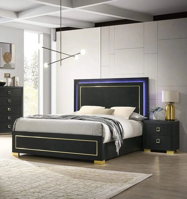 Contemporary Style 3pc Bedroom Set Queen Size Bed And 2x Nightstands Black Wood Gold Accent Legs Default -DTYStore