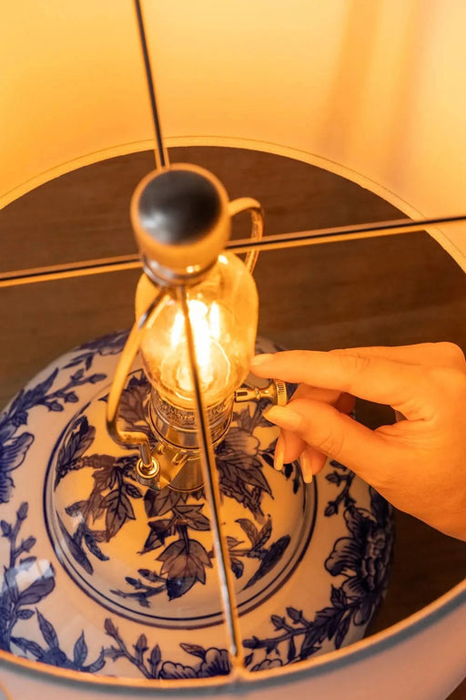 D12x19.3' Blue and White Ceramic Vase Lamp Default -DTYStore