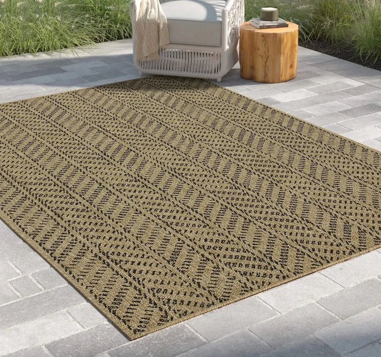 Earth GC_NTL1012 Jute/Black 7 ft. 10 in. x 10 ft. 3 in. Indoor/Outdoor Area Rug Default -DTYStore