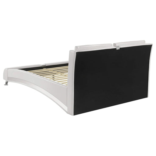 Escalon Glossy White 4-piece Queen Bedroom Set Default -DTYStore