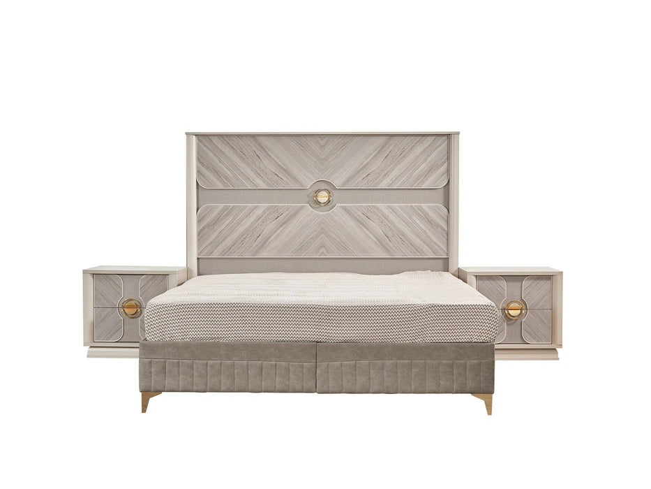 Eternity Traditional Style 5 Pc Queen Bedroom Set Made with Wood and Gold Accents in Beige Default -DTYStore