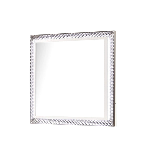 Fabio Contemporary Style King 5PC Bedroom set Made with Diamond-Shaped Side Accents, LED Lighting and Wood in White Finish Default -DTYStore