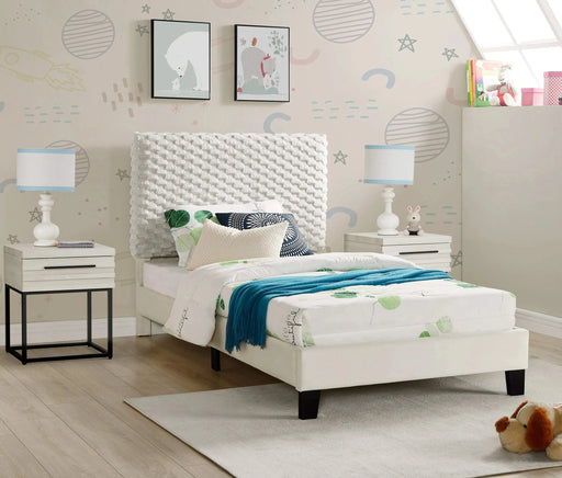 Findlay 3-Piece Bedroom Set, Plush 3D Upholstered Bed with Two Nightstands, Twin Default -DTYStore