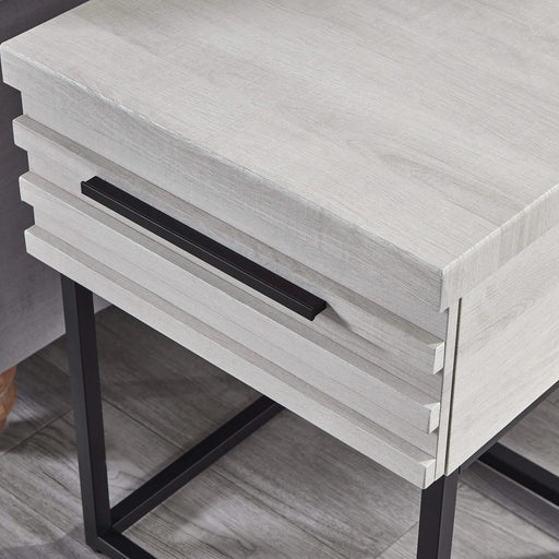 Findlay 3-Piece Bedroom Set, Plush 3D Upholstered Bed with Two Nightstands, Twin Default -DTYStore