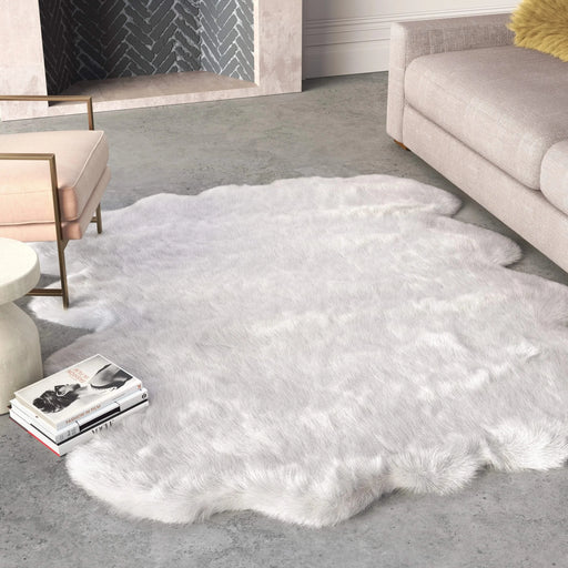 Gloss White Faux Fur Area Rug Default -DTYStore