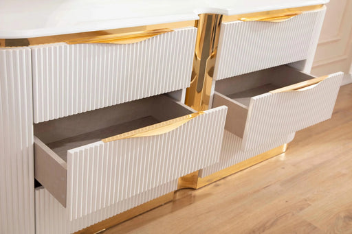 Gold Detailed Upholstery King 5-N Pc made with Wood in White Default -DTYStore