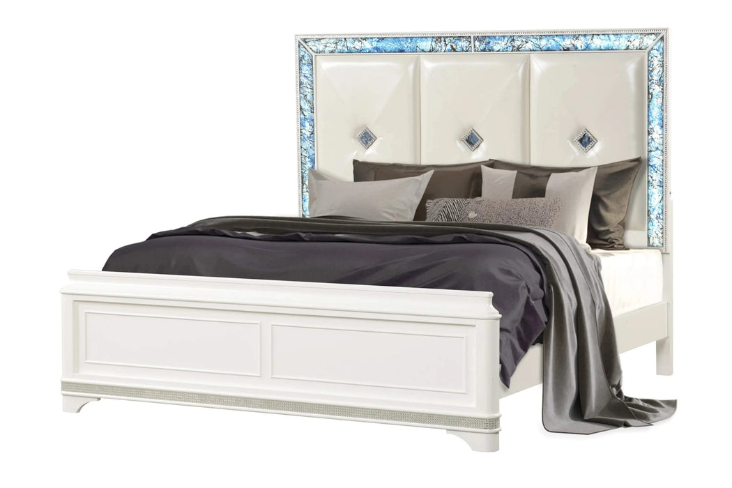 Laguna Modern Style 5 Pc King Upholstered Bedroom Set Made with Wood and Crystal Accents in White Default -DTYStore