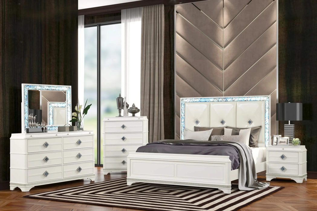 Laguna Modern Style 5 Pc Queen Upholstered Bedroom Set Made with Wood and Crystal Accents in White Default -DTYStore