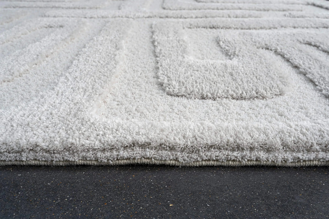 Luna Meara Ivory and White Recycled Polyester Area Rug Default -DTYStore