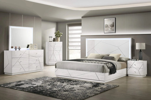 Manhattan King 5-Piece Bedroom Set – Modern Design with Lacquer Finish, Geometric Accents, and LED Lighting (CA Inventory) Default -DTYStore