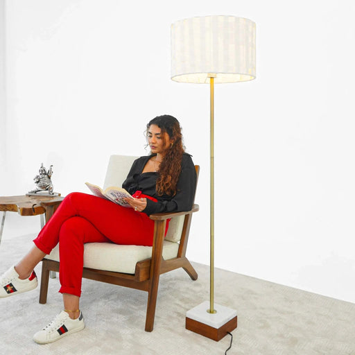 Minimalist Floor Lamp, Slim Standing Light with Neutral Shade for Contemporary Living Room & Bedroom Ambience Viora Marble Base Floor Lamp - Dark Brown and White 110V Default -DTYStore