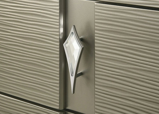 Modern Style Queen 4PC Bedroom Set Made with Wood & LED Headboard Default -DTYStore