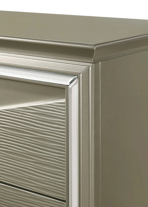 Modern Style Queen 4PC Bedroom Set Made with Wood & LED Headboard Default -DTYStore