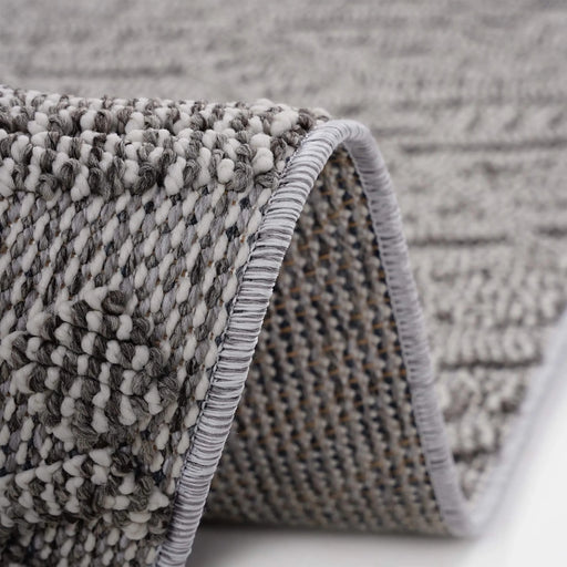 NAAR Guros Collection 8X10 White / White / Traditional Indoor / Outdoor Area Rug Default -DTYStore