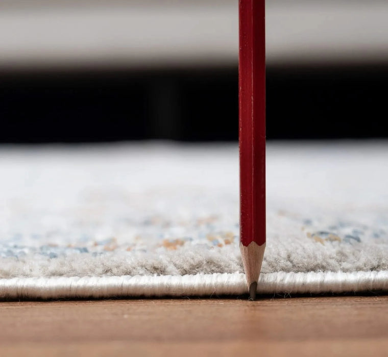 Noble GC_GEN7002 Ivory 5 ft. 3 in. x 7 ft. 3 in. Area Rug Default -DTYStore