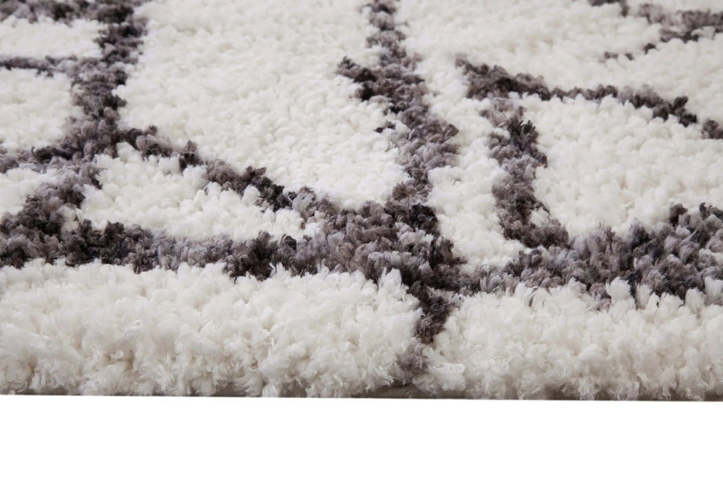 Oasis Juno White and Dark Gray Polyester Area Rug Default -DTYStore