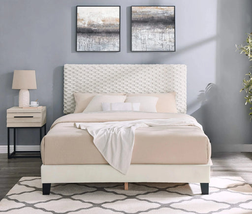 Roundhill Furniture Findlay 2-Piece Bedroom Set, Plush 3D Upholstered Bed with Nightstand, Full Default -DTYStore