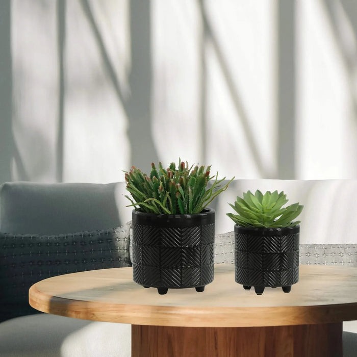 SET OF TWO TEXTURED PLANTERS FOR INDOOR OUTDOOR HOME DECOR, MODERN ACCENT Black -DTYStore