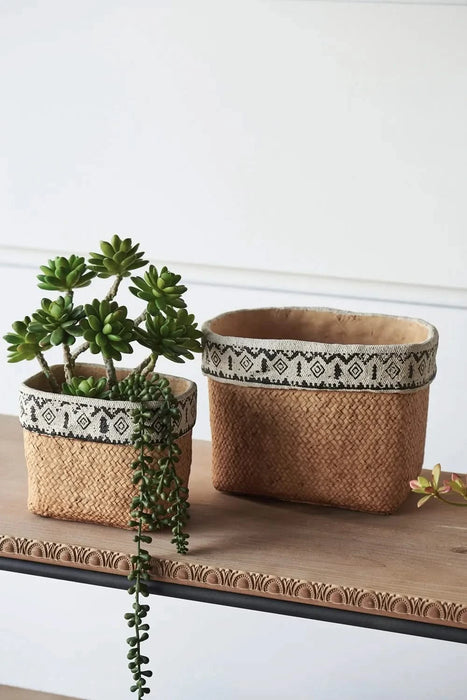 Set of 2 Rectangular Basket Planters with Geometric Trim, L:10.5x8.5x8' S:7.5x5.5x6.5' Default -DTYStore