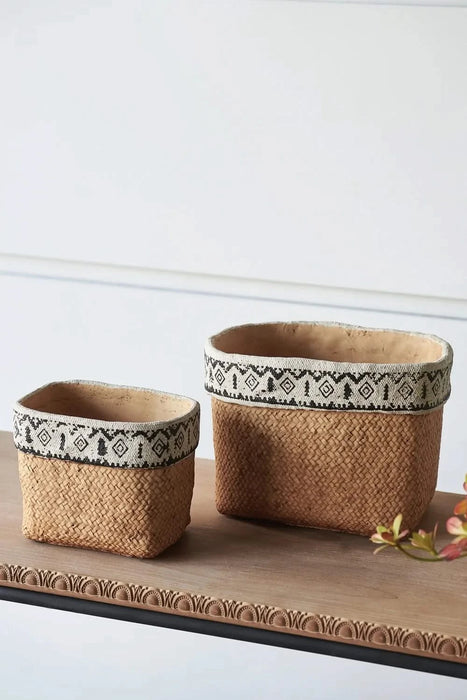 Set of 2 Rectangular Basket Planters with Geometric Trim, L:10.5x8.5x8' S:7.5x5.5x6.5' Default -DTYStore
