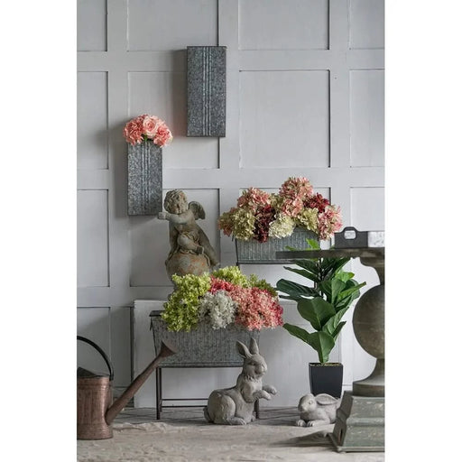 Set of 2 Zale Rustic Metal Planters with Stands, L:20x12x19.5' S:16.5x9.5x14.5' Default -DTYStore