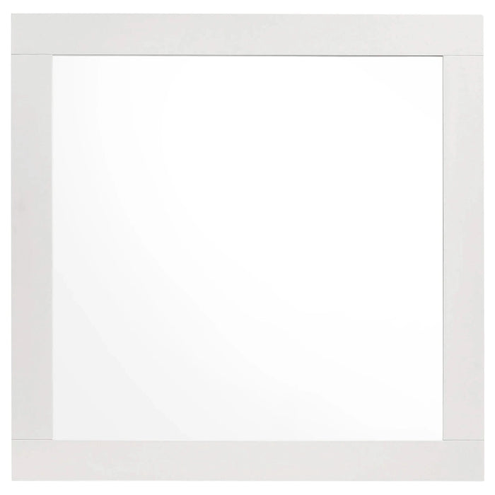 Sophia White 4-piece Eastern King Bedroom Set Default -DTYStore