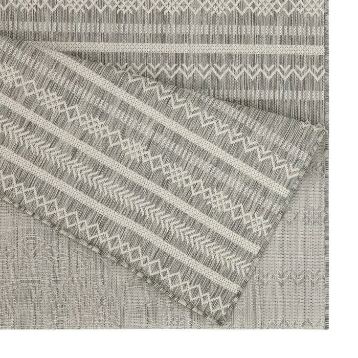 Sunshine GC_HAR2018 Silver 7 ft. 10 in. x 10 ft. 3 in. Indoor/Outdoor Area Rug Default -DTYStore