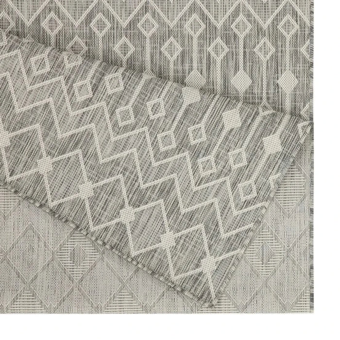 Sunshine GC_HAR2021 Silver 7 ft. 10 in. x 10 ft. 3 in. Indoor/Outdoor Area Rug Default -DTYStore